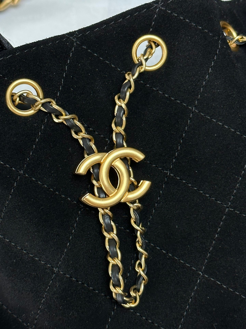 Chanel 25 Small Handbag 30 cm