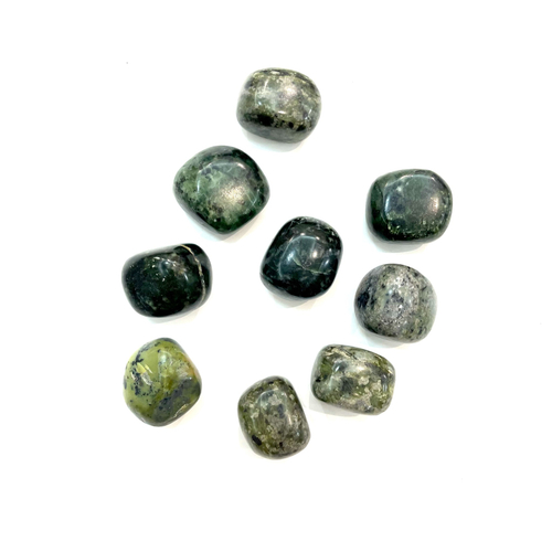 Нефрит (30-40 гр), 1 шт.