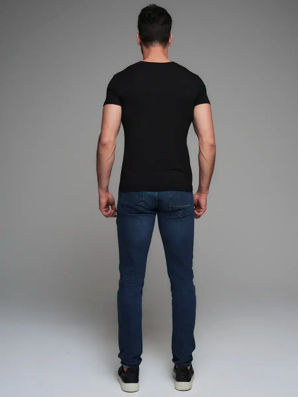 Футболка спортивная однотонная