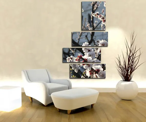 Модульная картина "Цветение абрикоса"