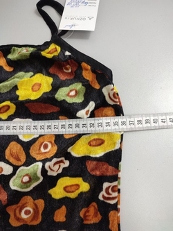 Топ с цветами 40-42 размер