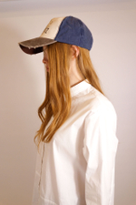 3077C0F8-E6EE-480B-9A0C-15B859102AD6