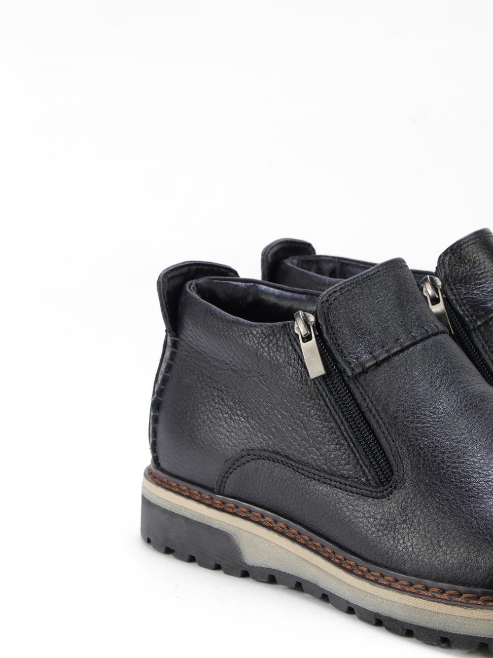 Ботинки мужские M802-1P