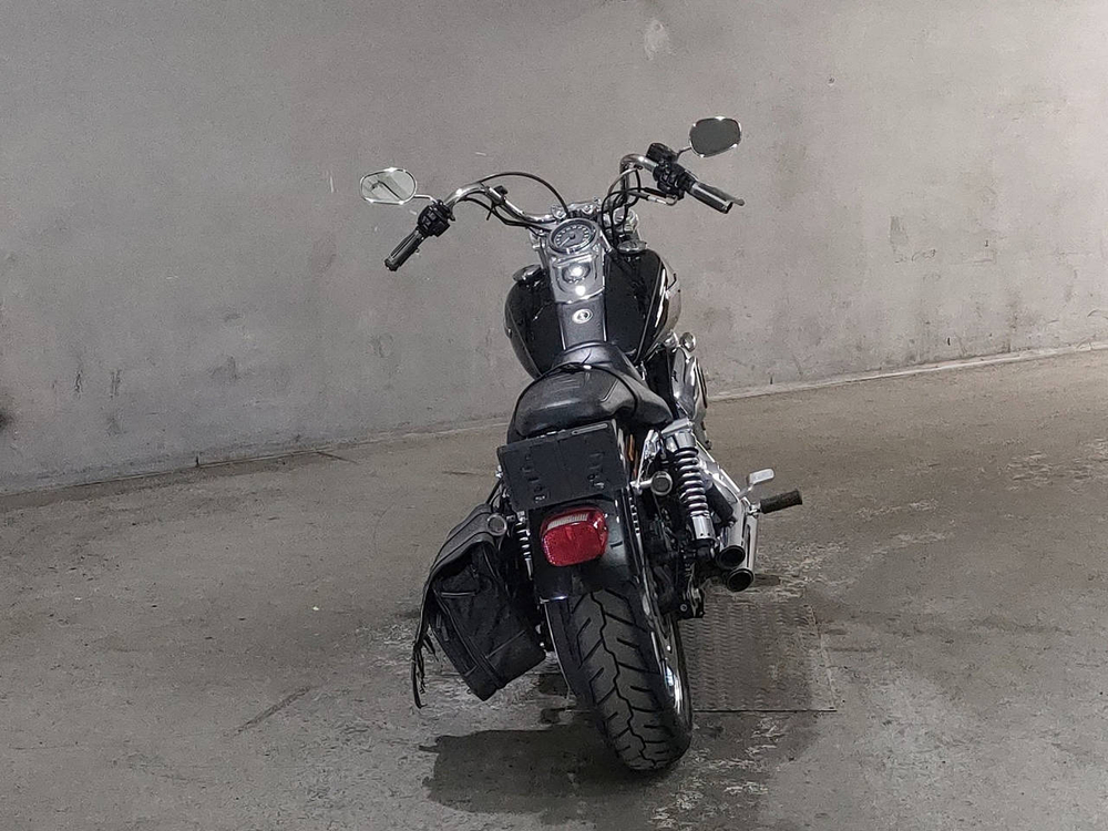 Harley-Davidson Super Glide FXDC1580 2013