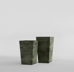 Кашпо, коллекция Surface, форма CONIC