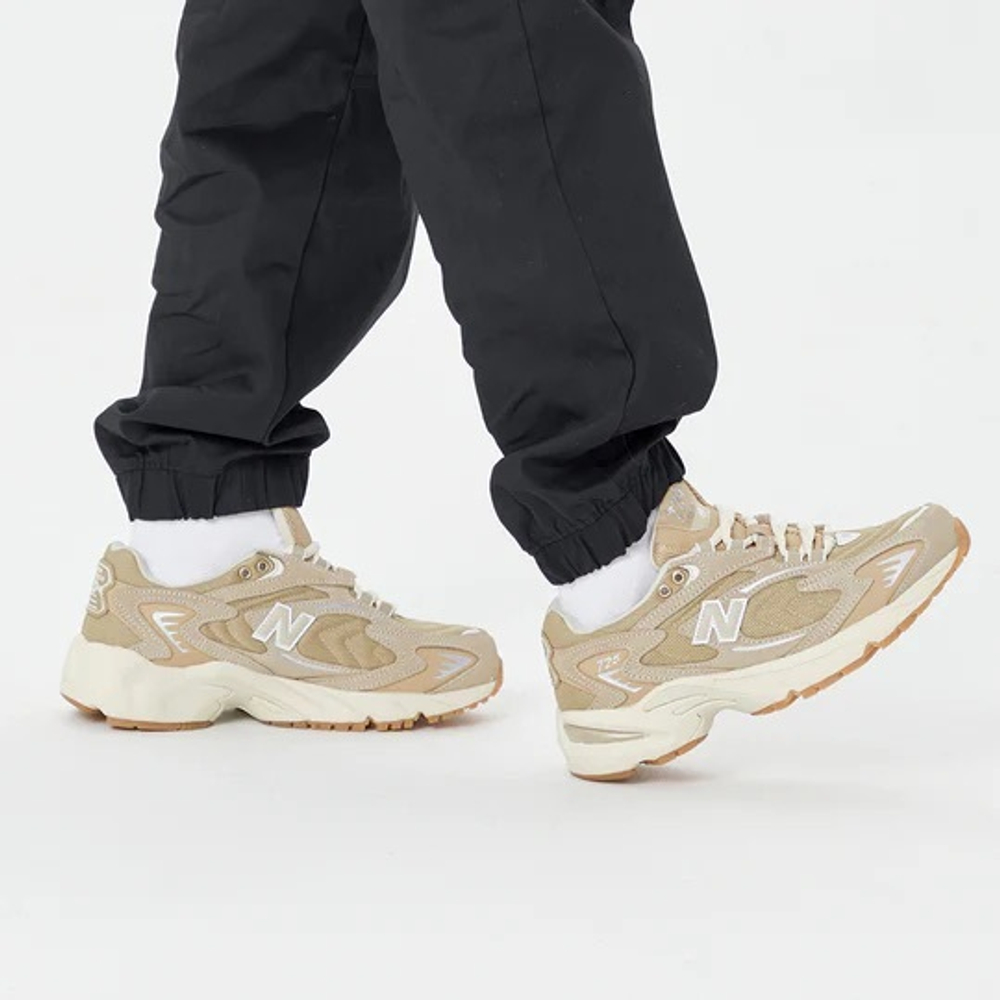 New Balance 725 "Incense Bone"