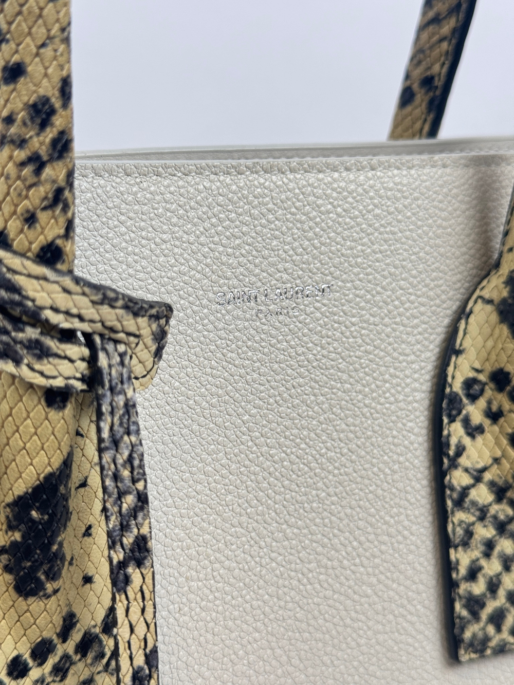 Сумка Saint Laurent Sac de jour