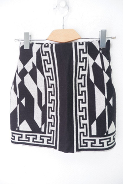 Юбка Zara из вискозы 42 размер