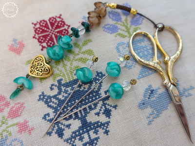 Крупный пин "Ностальгия"