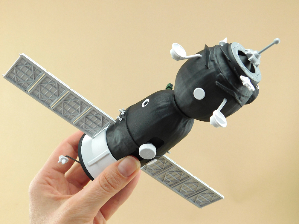 Модель космического корабля СОЮЗ (М1:50)