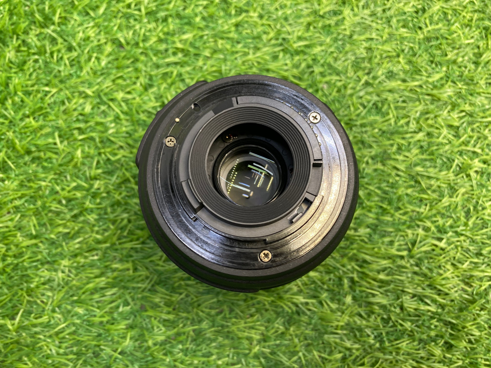 Nikon D5100 + 18-55mm 3.5-5.6G VR (7.100 кадров)