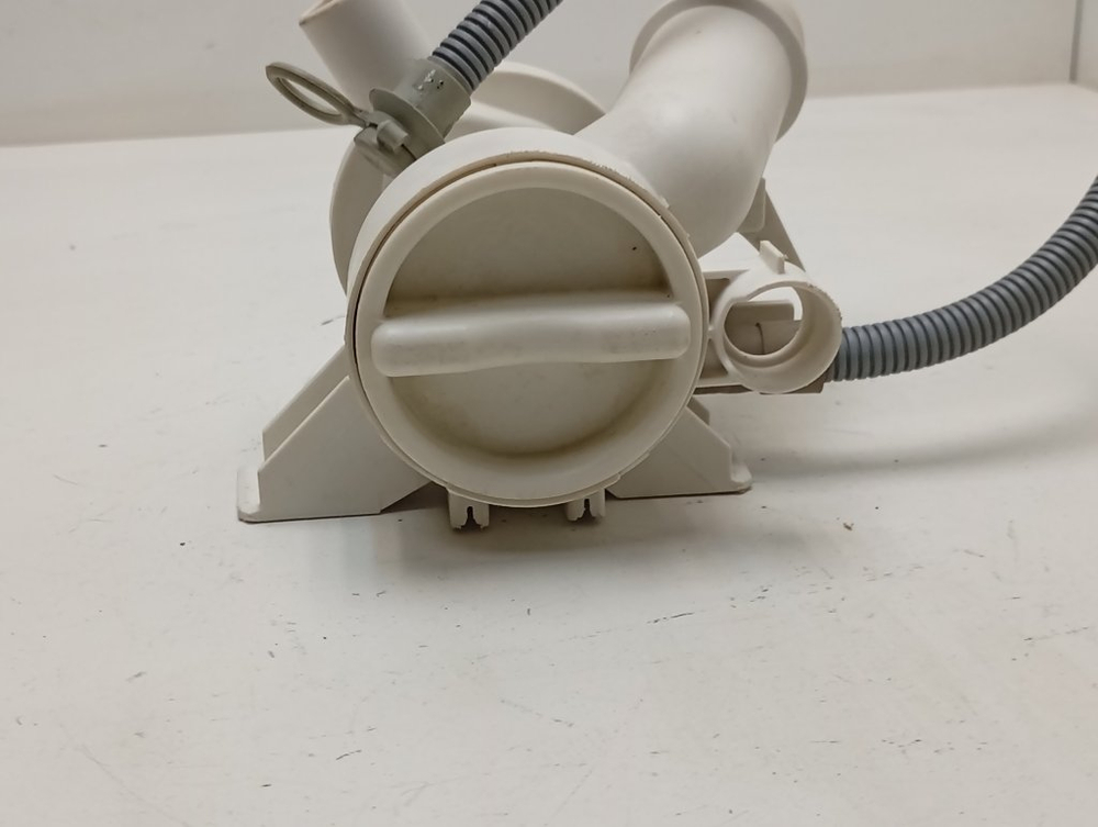 GOY1054L кт48 Улитка сливного насоса для стиральной машины Candy б/у