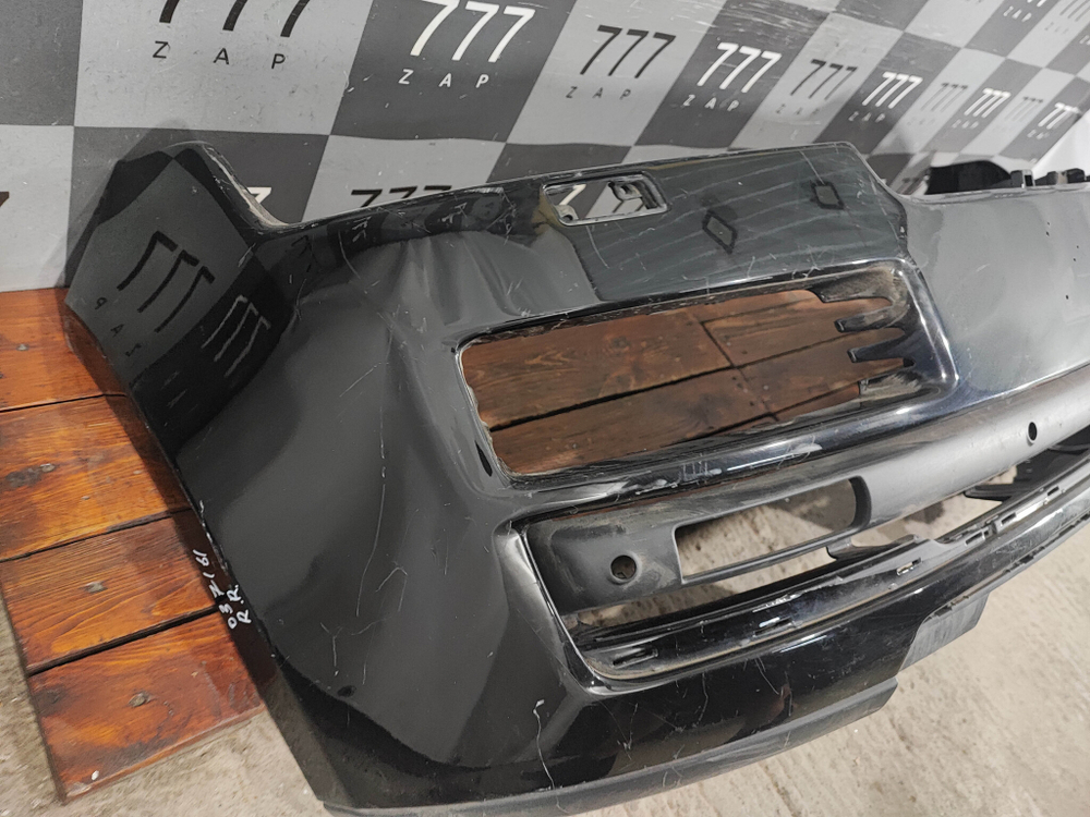 Бампер передний Range Rover 4 (L405) 12-17 Б/У Оригинал LR064628