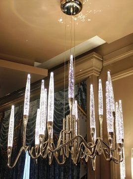 il pezzo mancante  3 chandelier