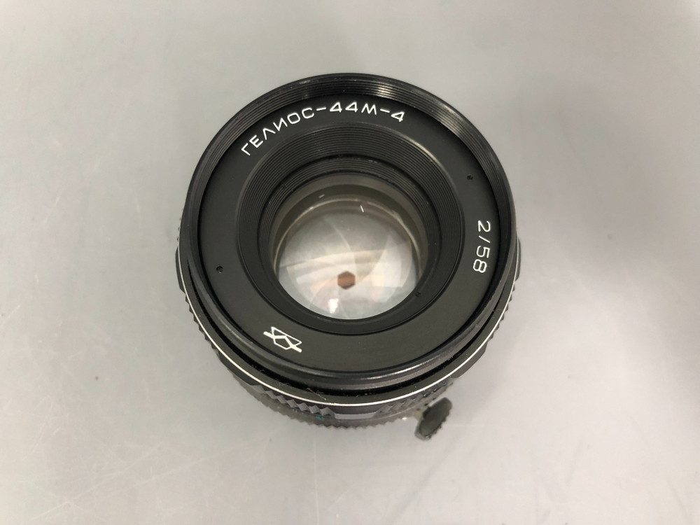 Helios 44M-4 2/58 mm