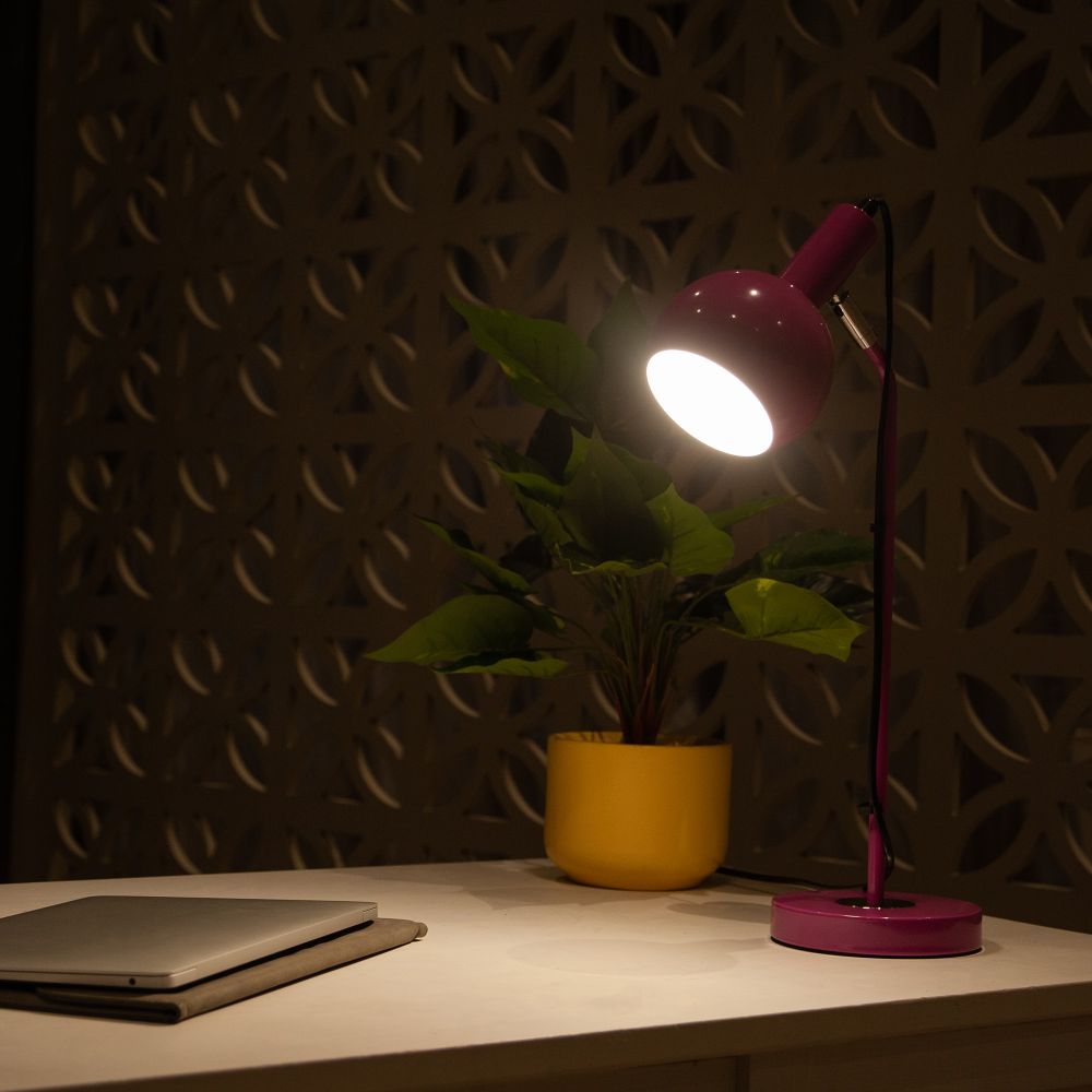 UML-B702 E14 PINK Светильник настольный. 60W. Цоколь Е14. Механический выключатель. Розовый. ТМ Uniel