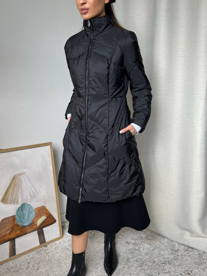 Стеганое пальто Prada, S