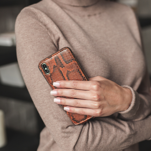 Чехол для iPhone XS Max из натуральной кожи питона, цвета коньяк