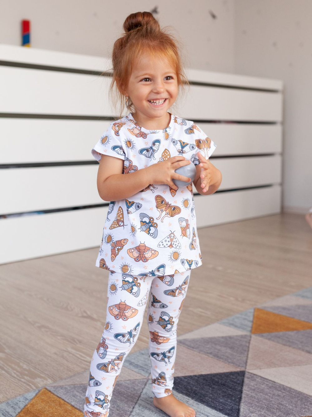 Футболка для девочек Mjölk Бабочки