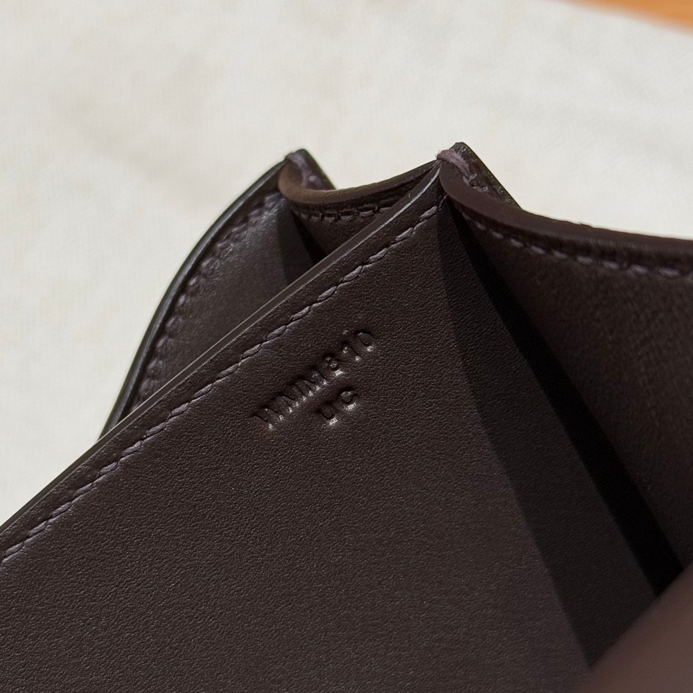 Hermes Constance 18