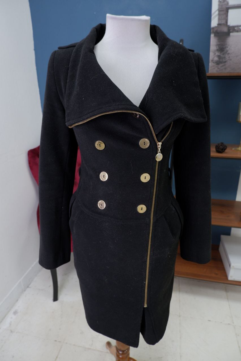 Пальто Kene черное 42 размер