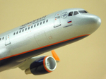 Модель самолета Airbus A321 (М1:100, Аэрофлот,RA-73719, А.Тарковский)