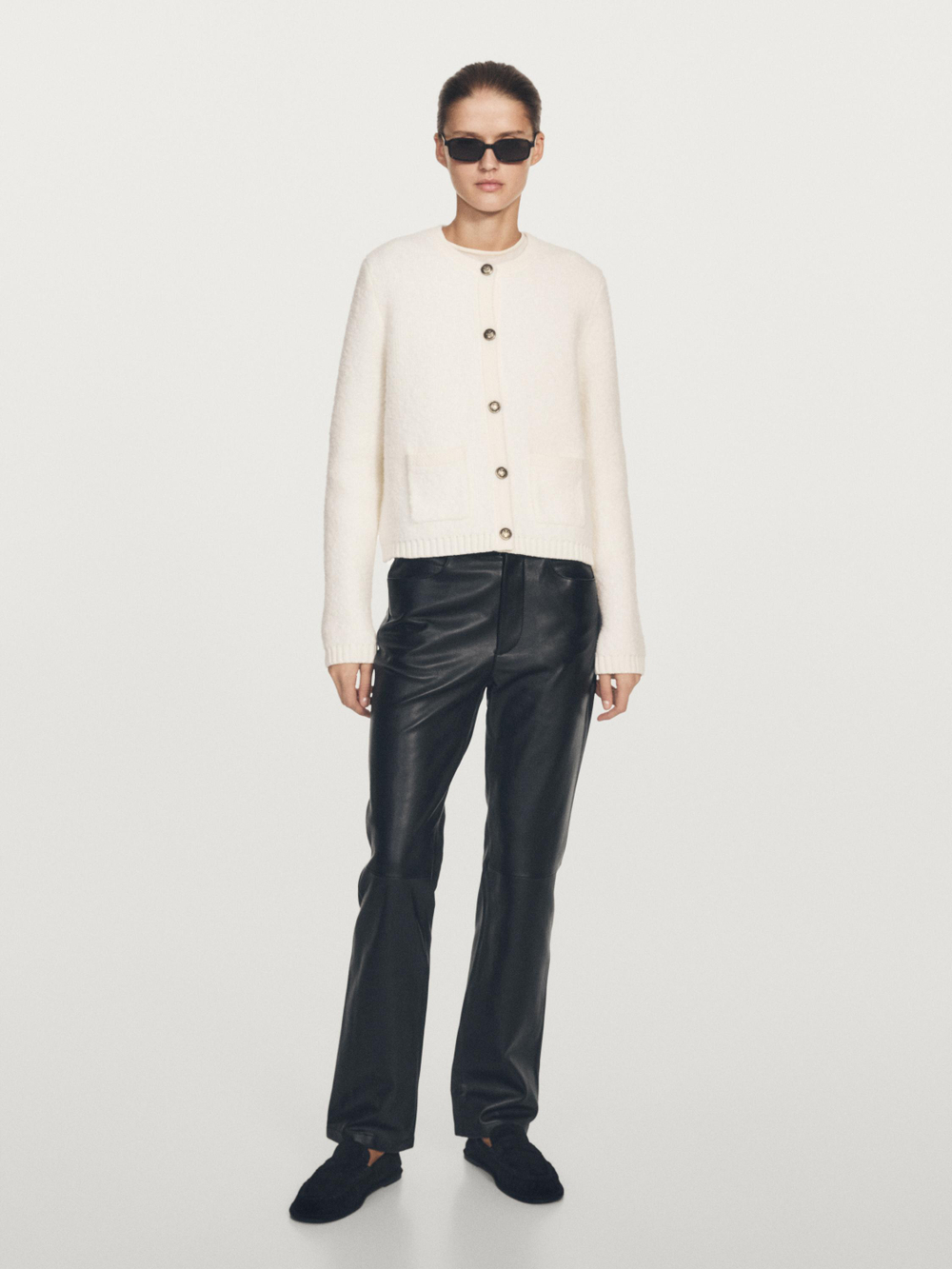 Massimo Dutti Короткий трикотажный кардиган с золотистыми пуговицами, белый