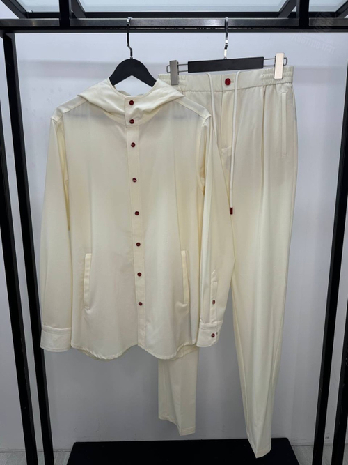 Прогулочный костюм Kiton