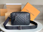 Сумка-мессенджер Louis Vuitton Fastline