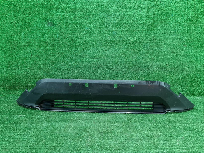 Решетка переднего бампера Toyota RAV4 5 XA50 18-нв