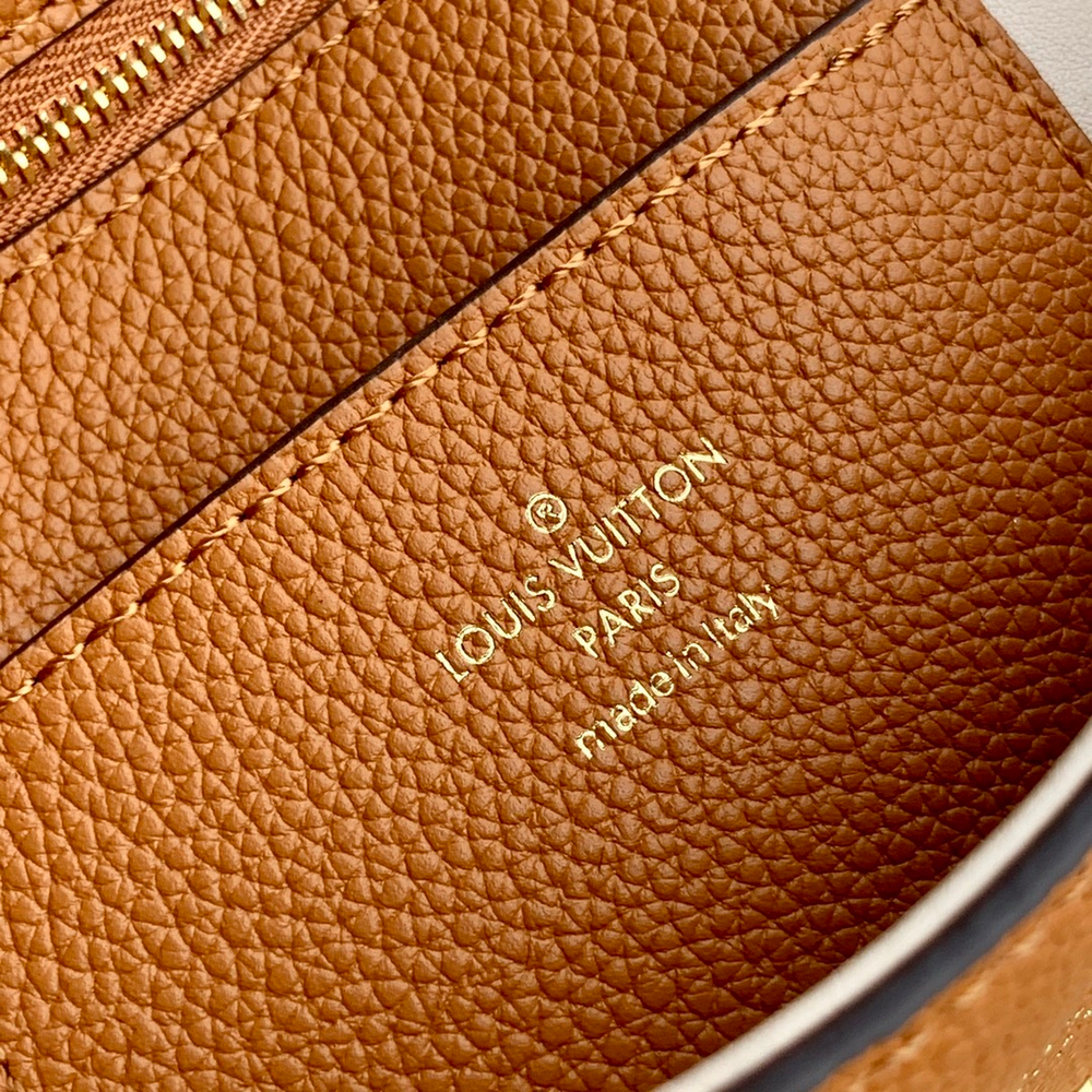 Louis Vuitton Pont 9 Soft MM