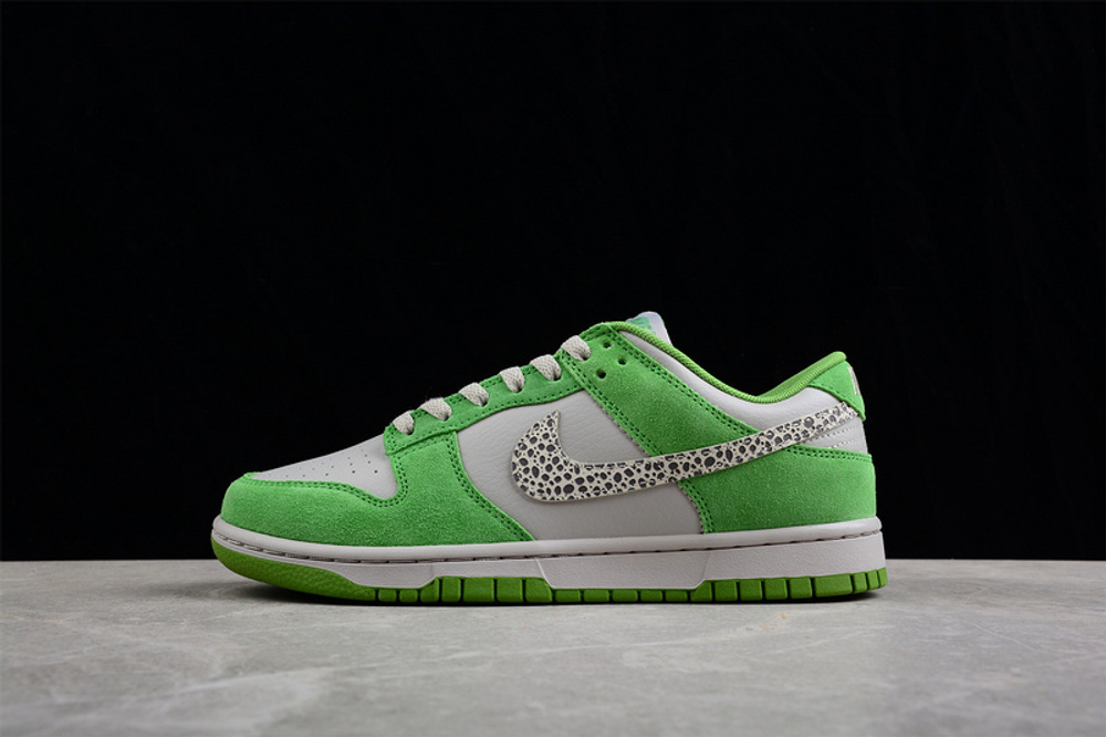 Купить Nike Dunk Low AS Safari Swoosh Chlorophyll в Москве