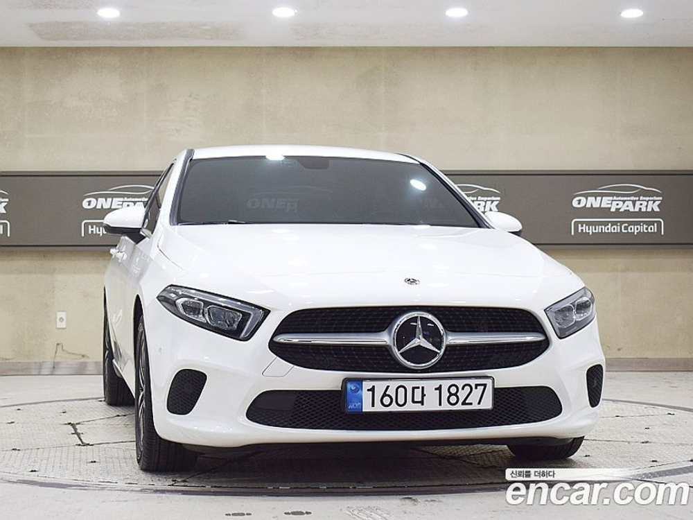 Mercedes-Benz A-Class W177 A220 Sedan (01.2021)