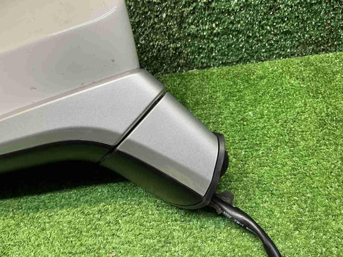 Зеркало правое Москвич 3 (2022-н.в.) 10 контактов