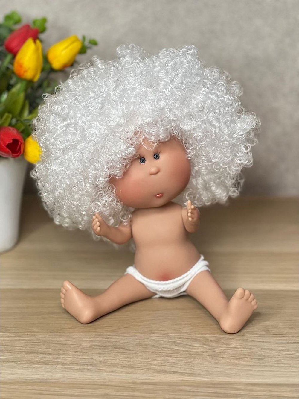 Кукла Nines виниловая 30см MIA без одежды (3000W28A)