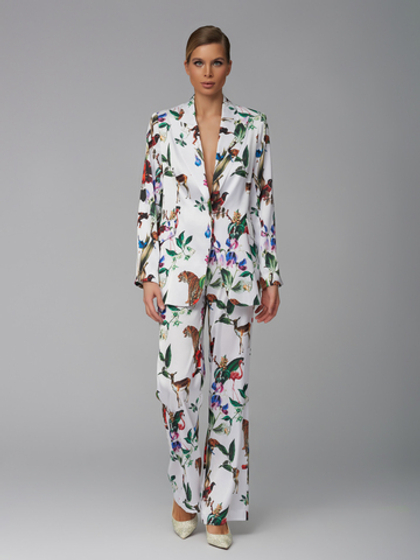 Белый пижамный костюм