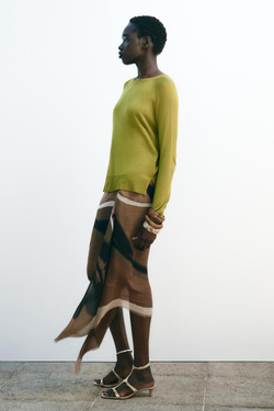 ZARA БАЗОВЫЙ ДЖЕМПЕР ИЗ ТОНКОГО ТРИКОТАЖА, ЗЕЛЕНЫЙ