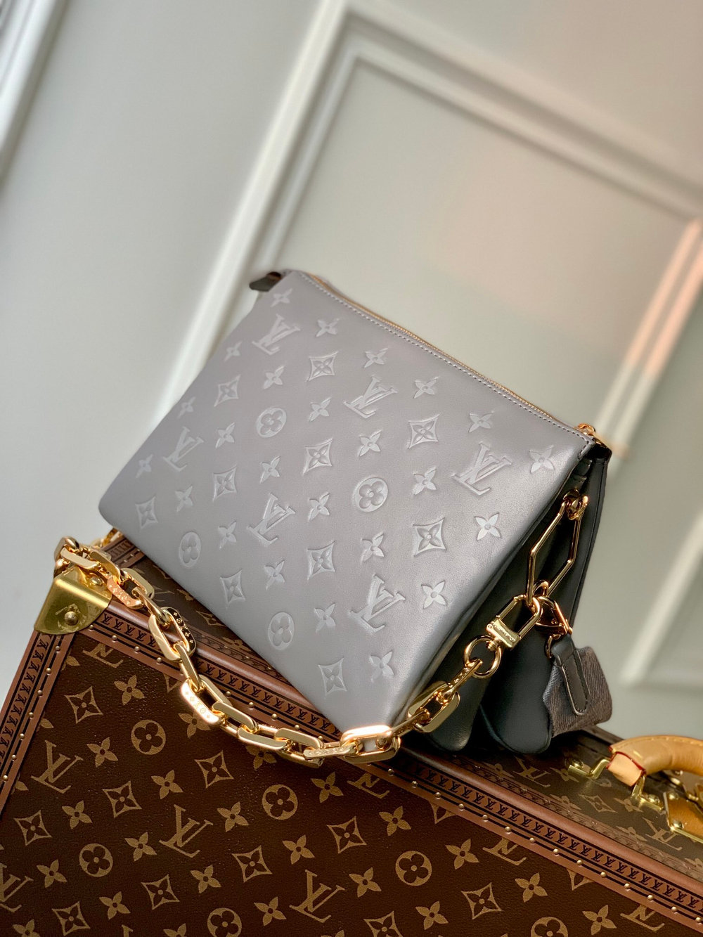 Louis Vuitton Coussin MM