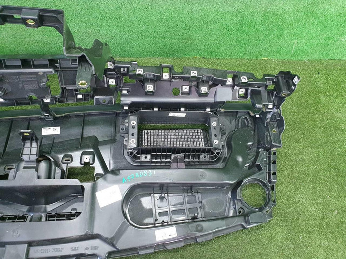 Комплект безопасности Audi Q8 (2018-н.в.)