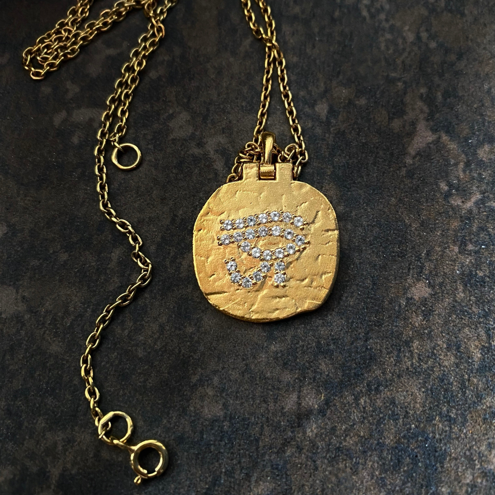 Подвеска EYE OF HORUS позолота с Топазом