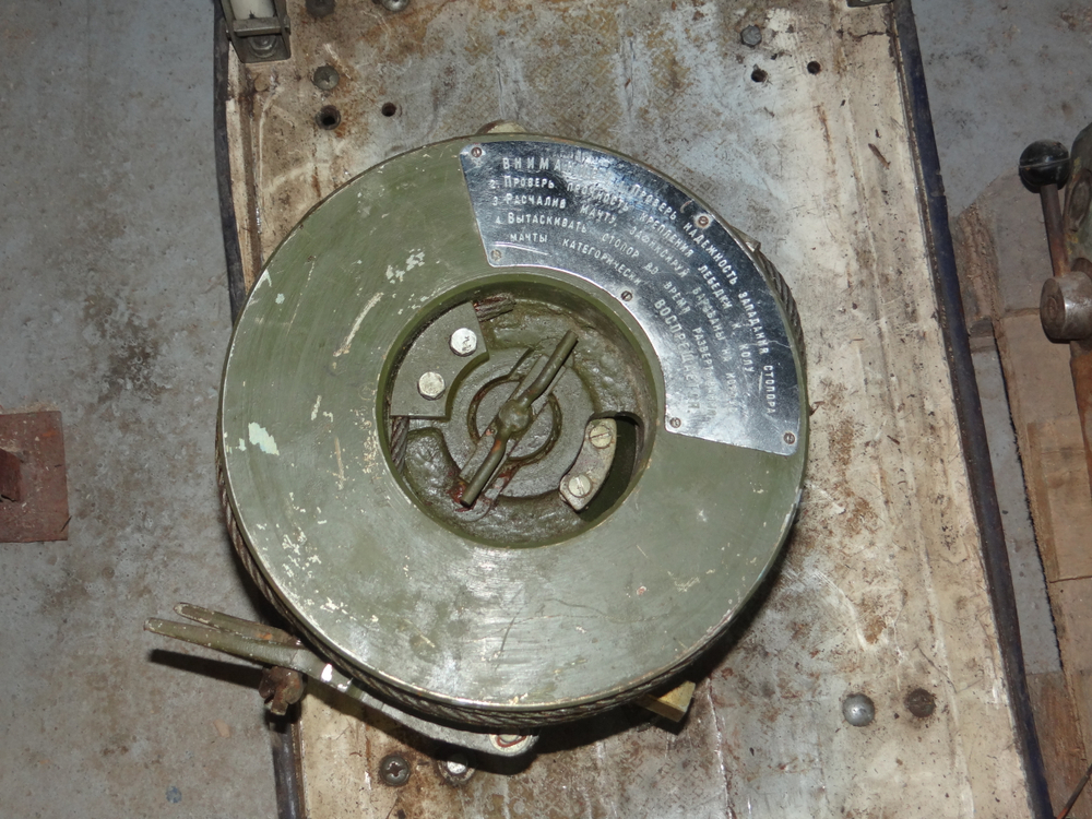 Лебедка ручная мачтовая ЛР708 Ф85