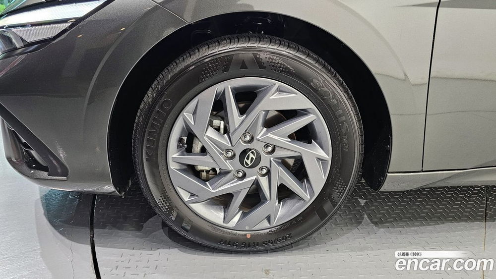 Hyundai The New Avante (CN7) 1.6 (05.2023)