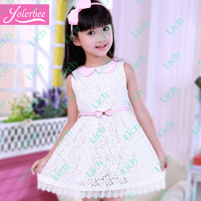 Платье детское из гипюра с поясом на талии