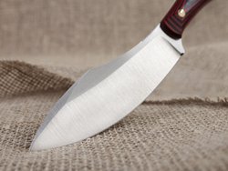 Нож для бушкрафта "Канадец", сталь VG-10/Elmax, рукоять G10 (красная)