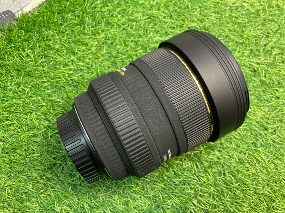 Sigma AF 12-24mm 4.5-5.6 EX DG HSM Canon EF