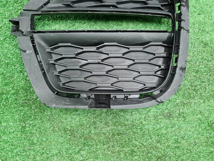 Накладка ДХО правая Chery Tiggo 4 (2018-2023)