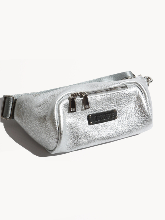 Кожаная сумка на пояс