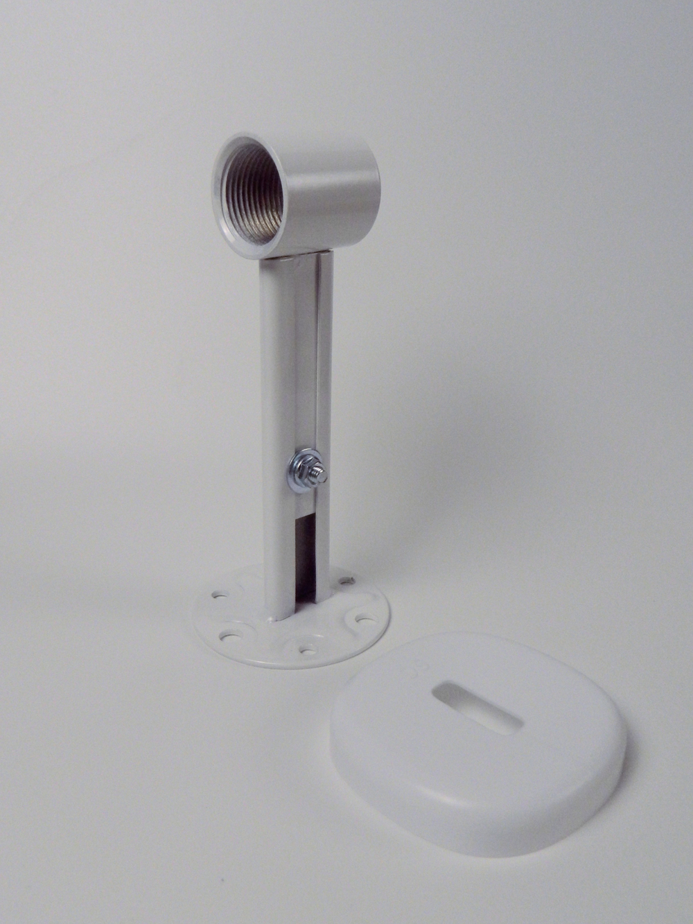 КВ1Кронштейн крепления расширительного бака белый 1"