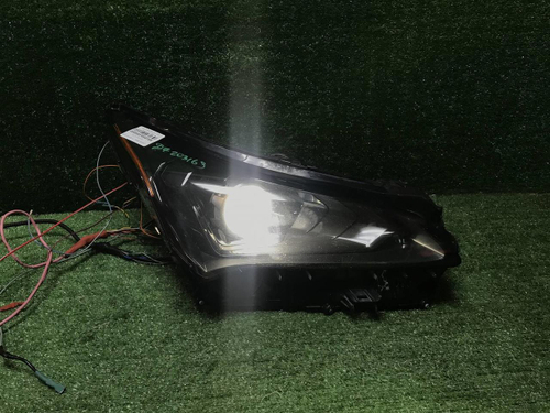 Битая Фара правая Lexus NX 1 (2017-2021) LED
