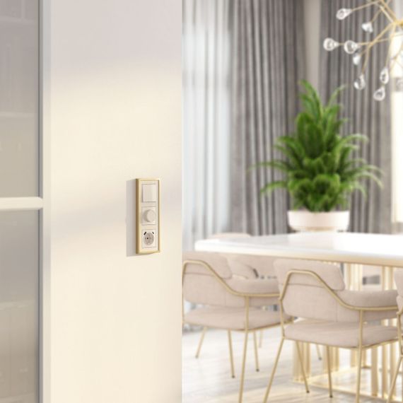 Диммер Werkel айвори акрил W1142043 4690389197079